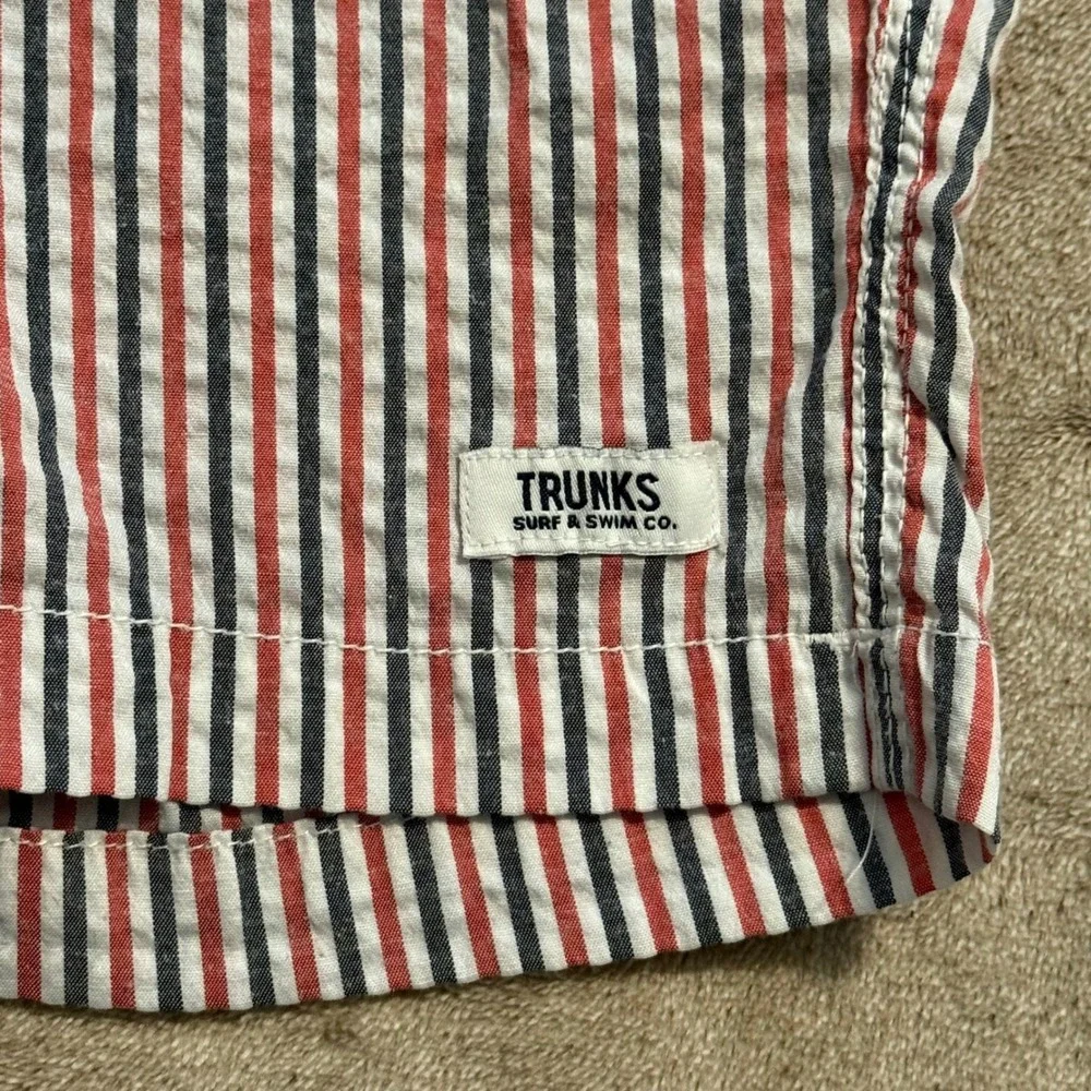 Trunks Surf & Swim Co Mens Medium Striped Board Shorts Red White Blue Swimwear